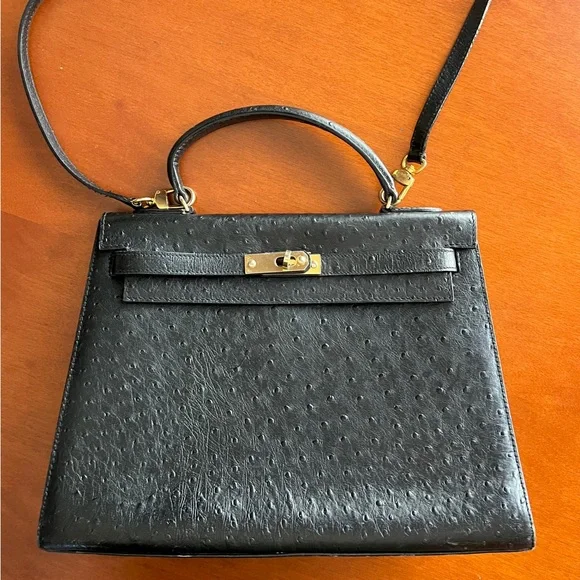 Italian Leather Purse inspired by Breakfast at Tiffany's with detachable strap. - Picture 1 of 8